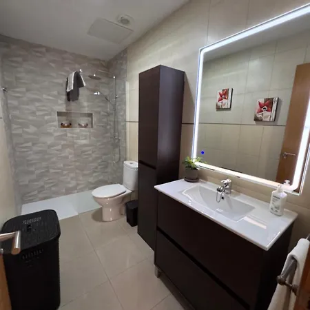 아파트 Casa Nurita Y El Cho 그란 타라할